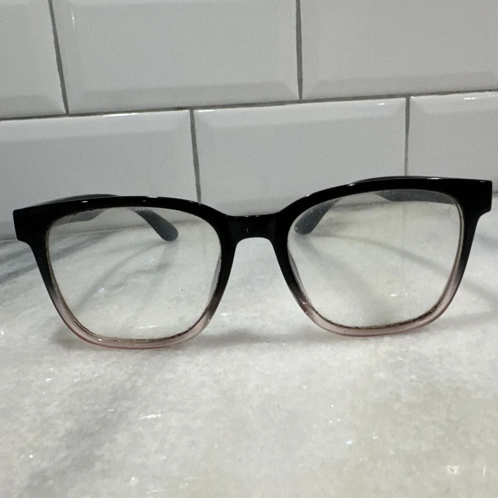 The Unbranded Brand blue blocking